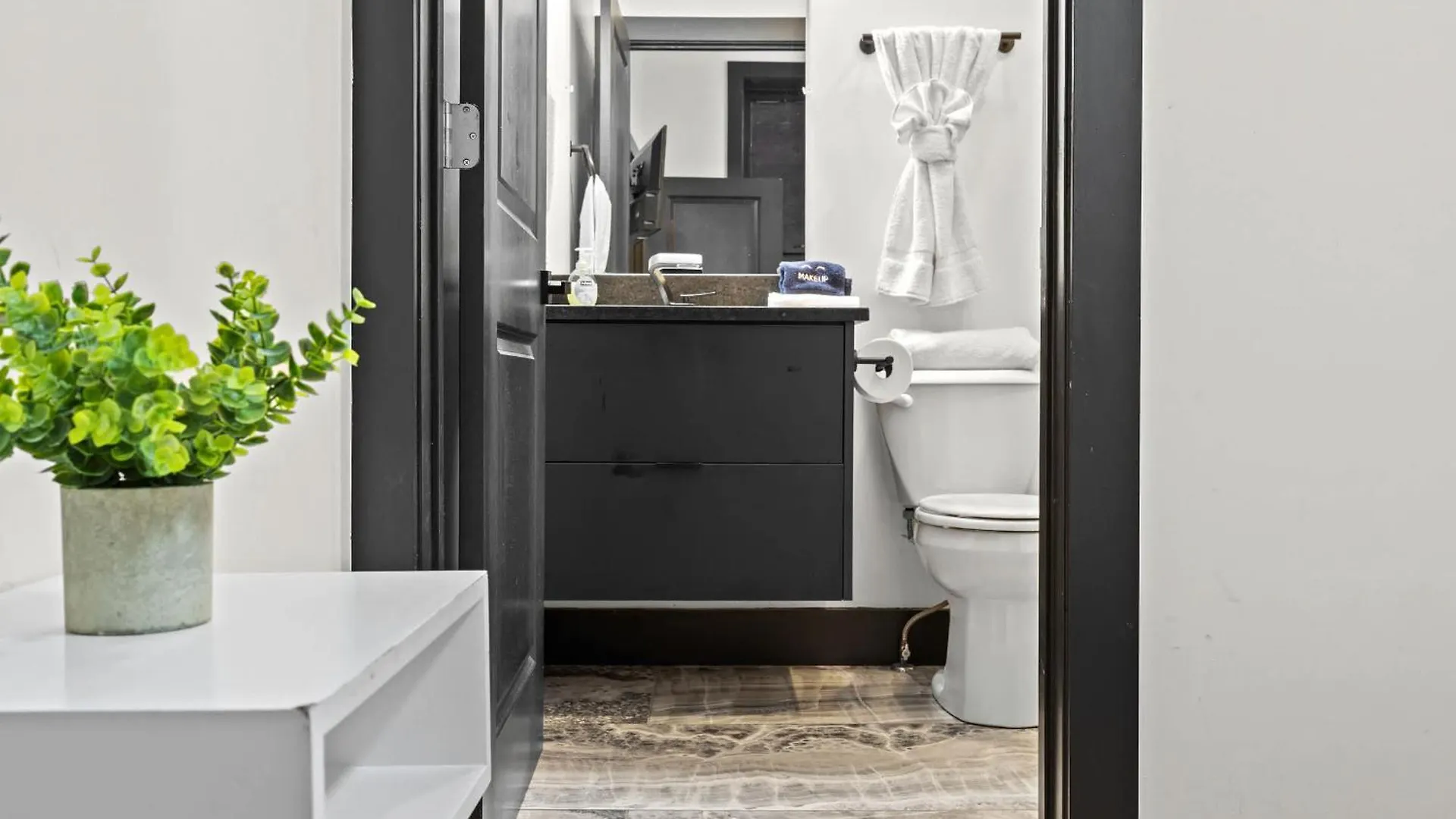 Unique Black Home In The Heart Of Shelby Park Louisville